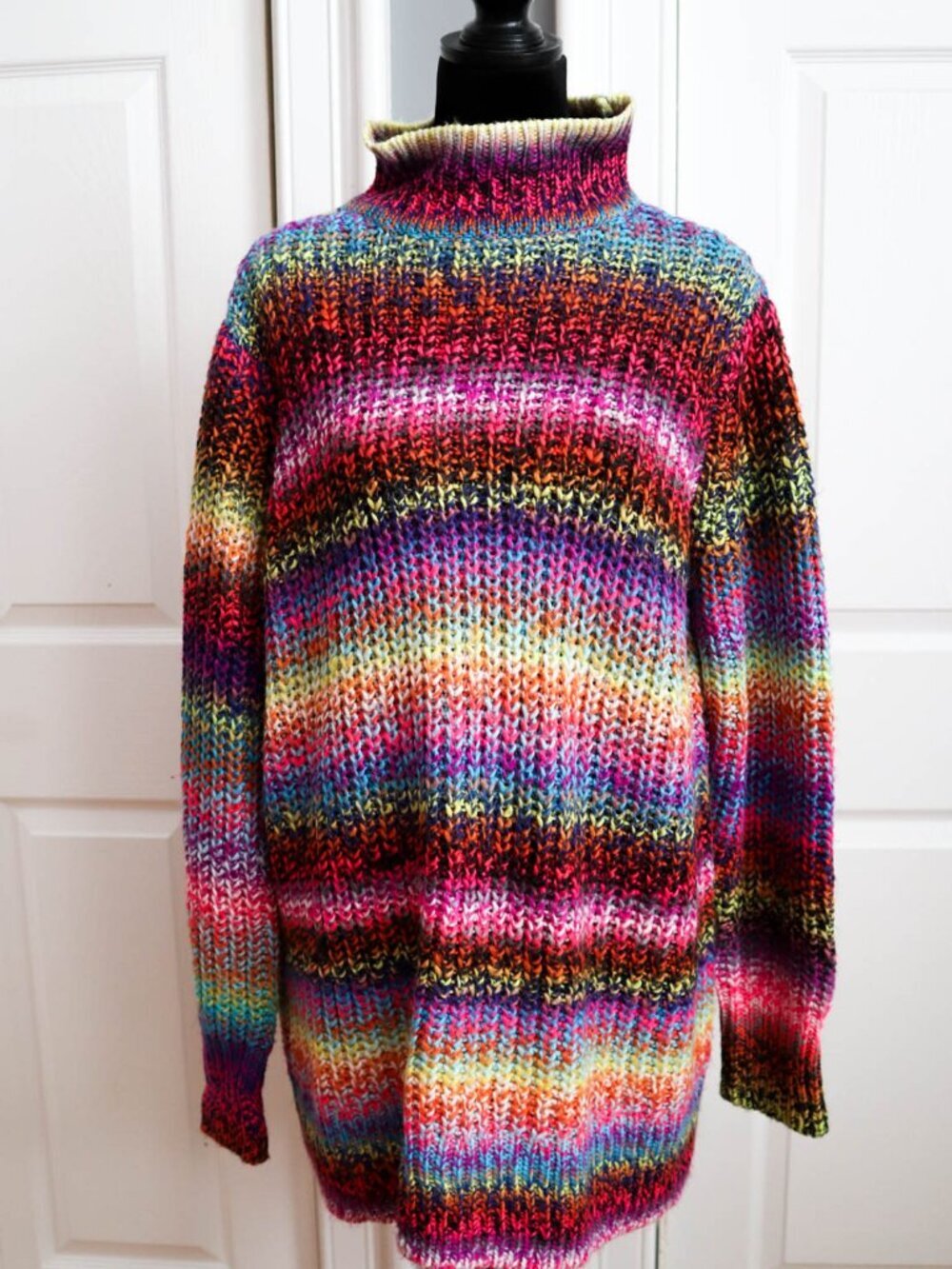 LOGO Lori Goldstein Chunky Rainbow Knit Statement Sweater Sz L Artsy Boho